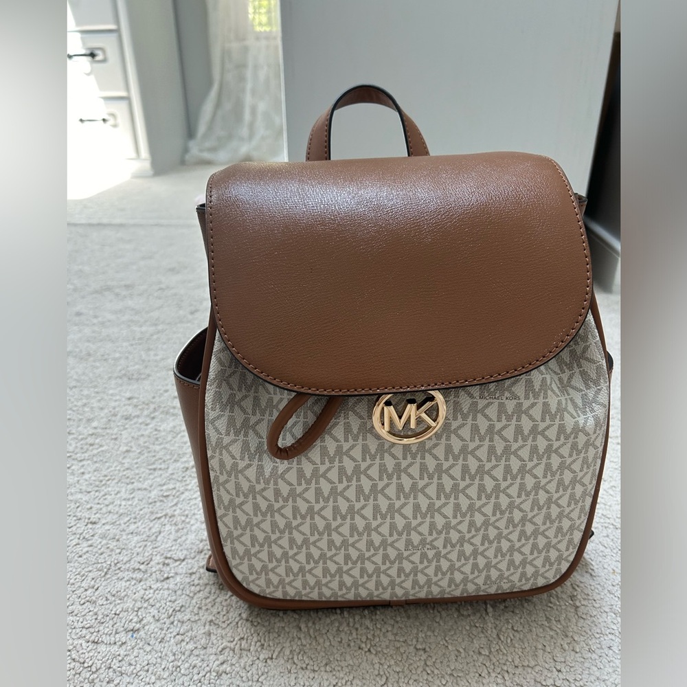 Micheal Kors backpack